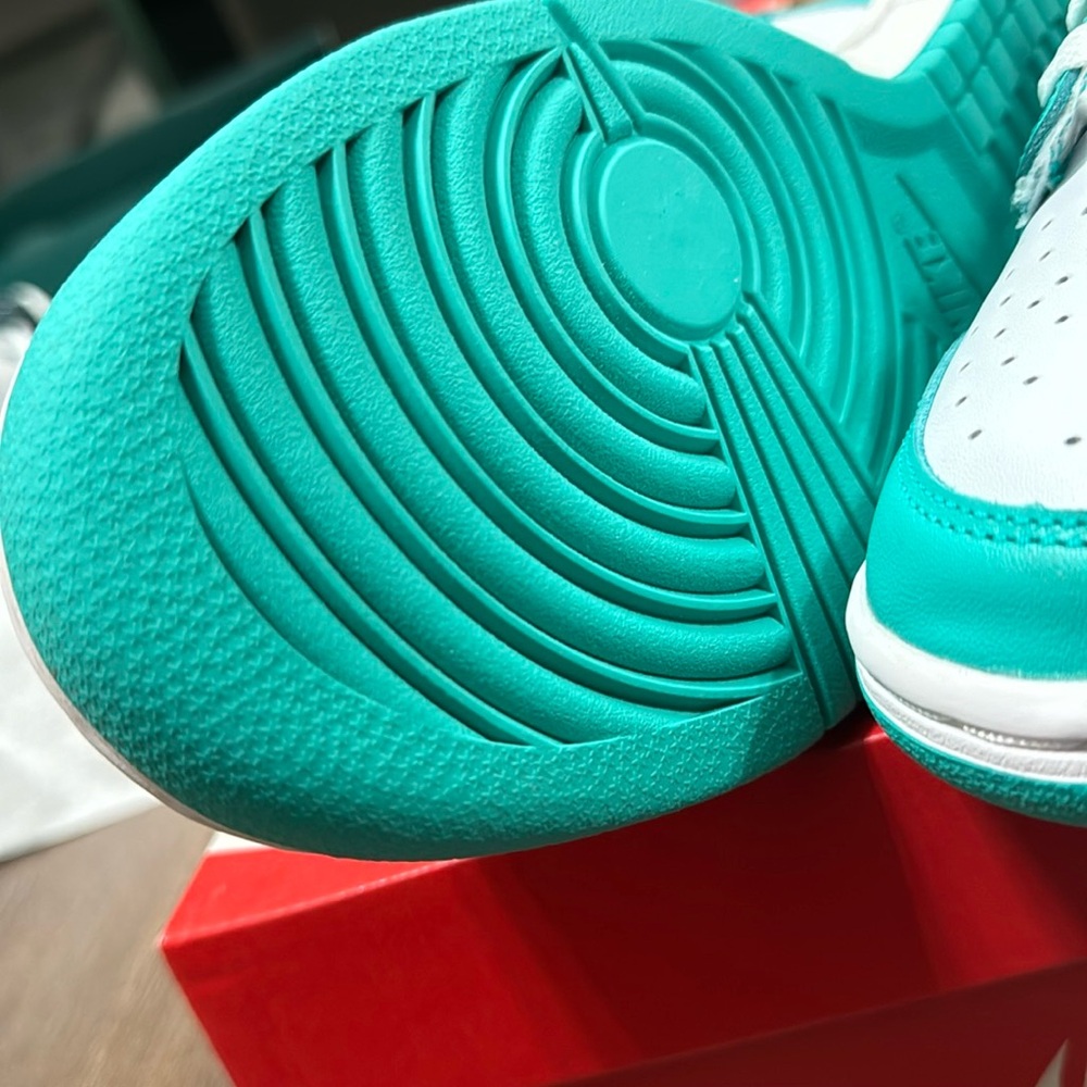 Nike dunk low 8.5 M - Picture 4 of 8